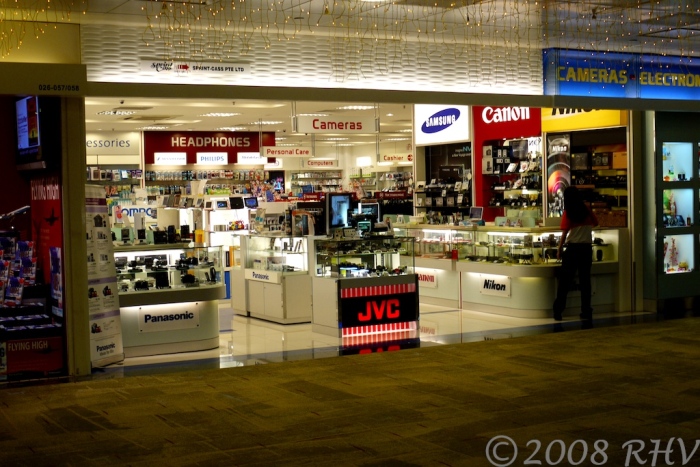 One camera shop in Terminal 2