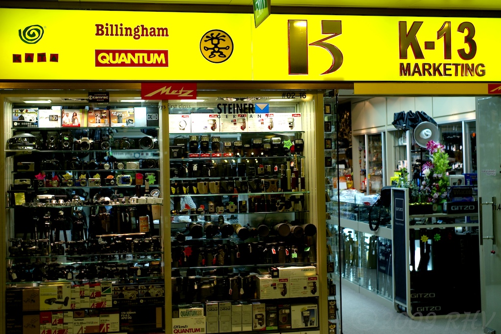 Billingham bags and lens adaptors. In Singapore. | Leo Laksi&#39;s Bangkok And Back